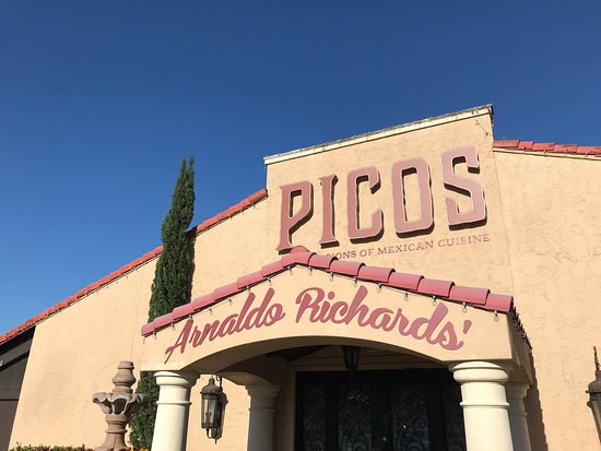 End of an Era: Beloved Houston Restaurant Picos Shuts Its Doors After 40 Years